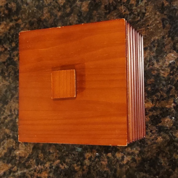 Cherry wood storage box - Picture 1 of 10